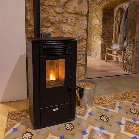 Empordanna, Apartamento Con Encanto En El Corazon Del Emporda Торроэлья-де-Монгри Экстерьер фото